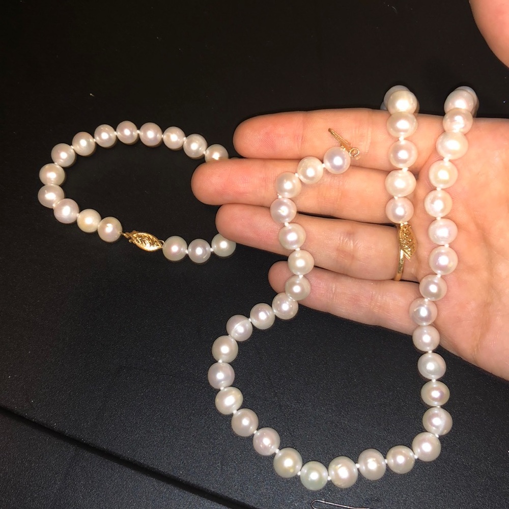 Classic White Pearl Necklace and Bracelet Set with Gold Clasp - Women Jewelry